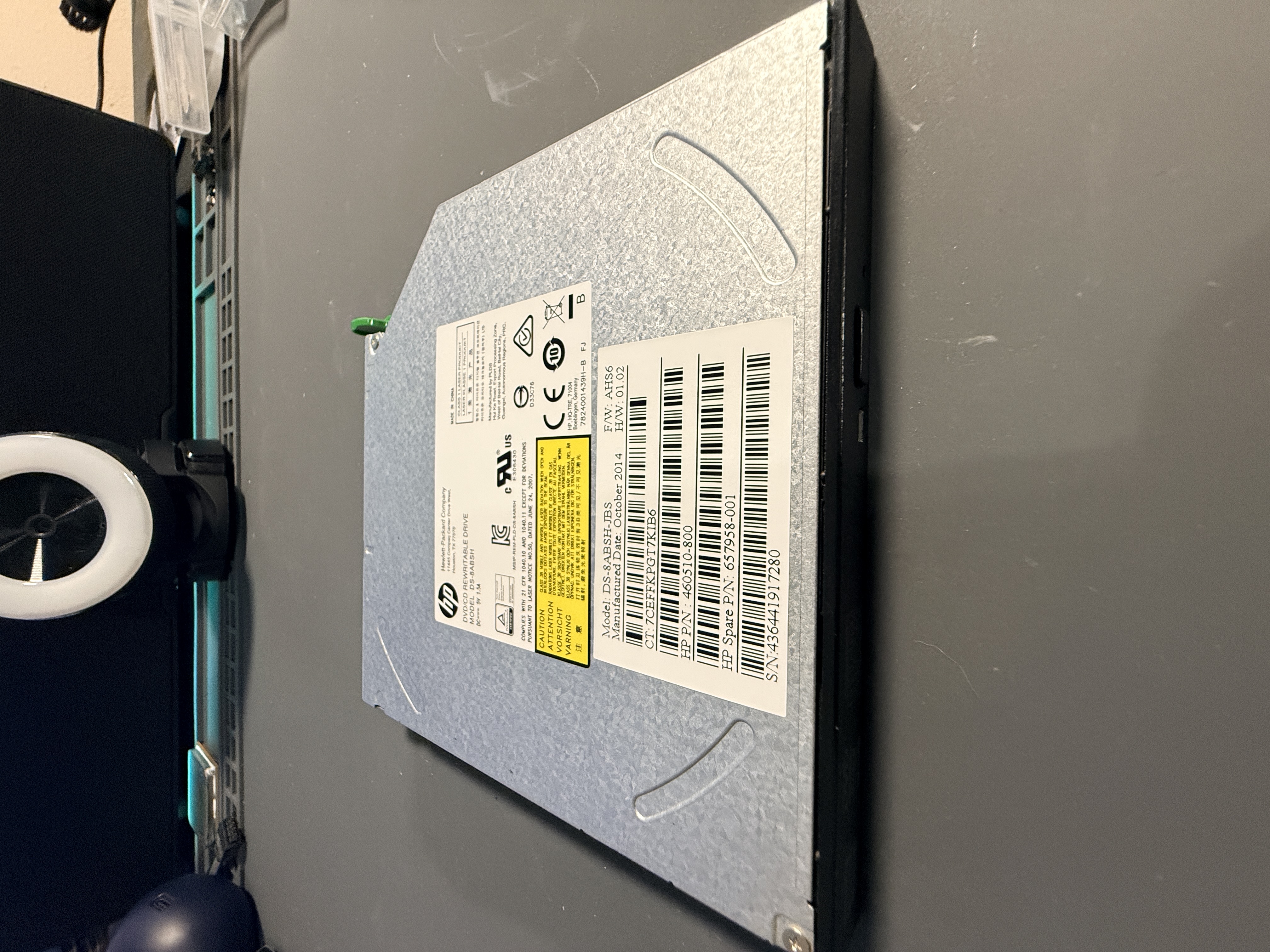 HP DVD/CD REWRITABLE DRIVE