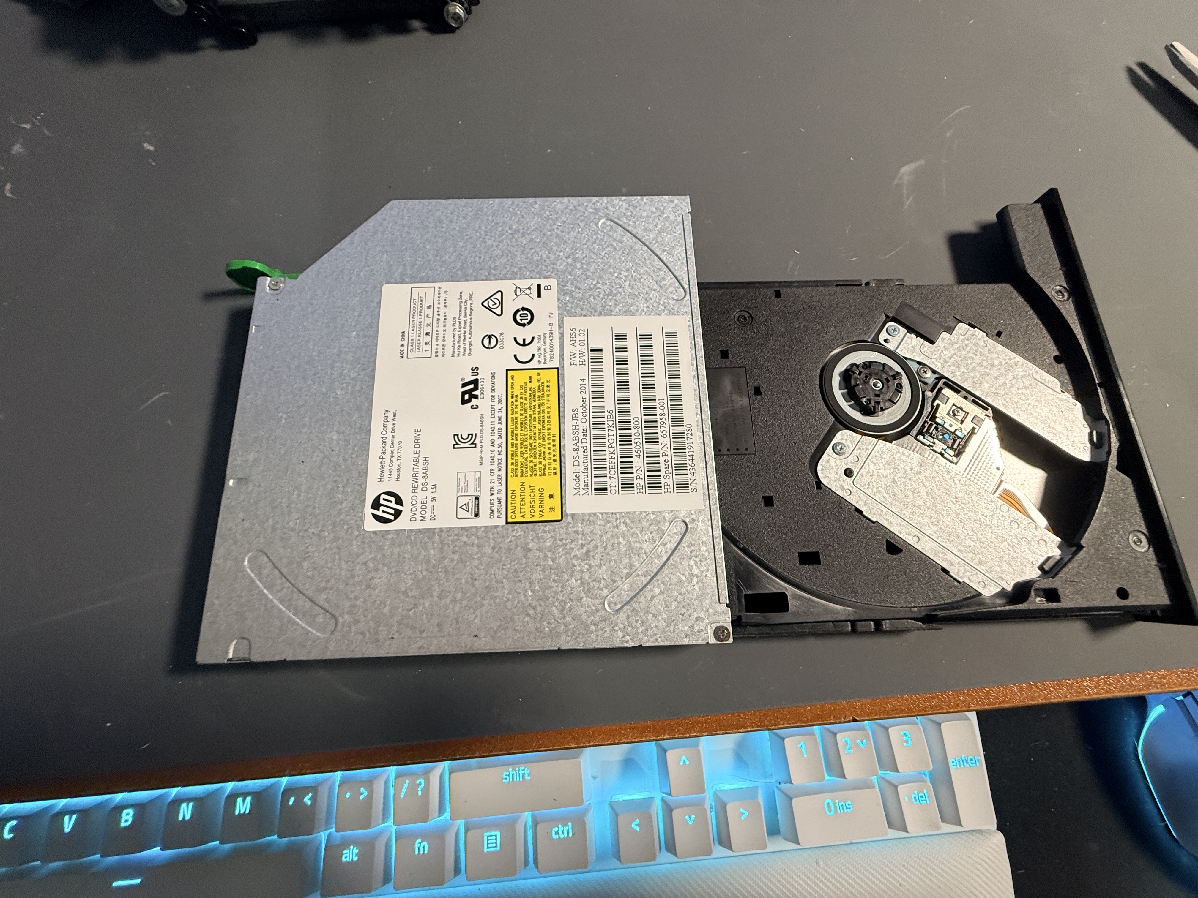 HP DVD/CD REWRITABLE DRIVE