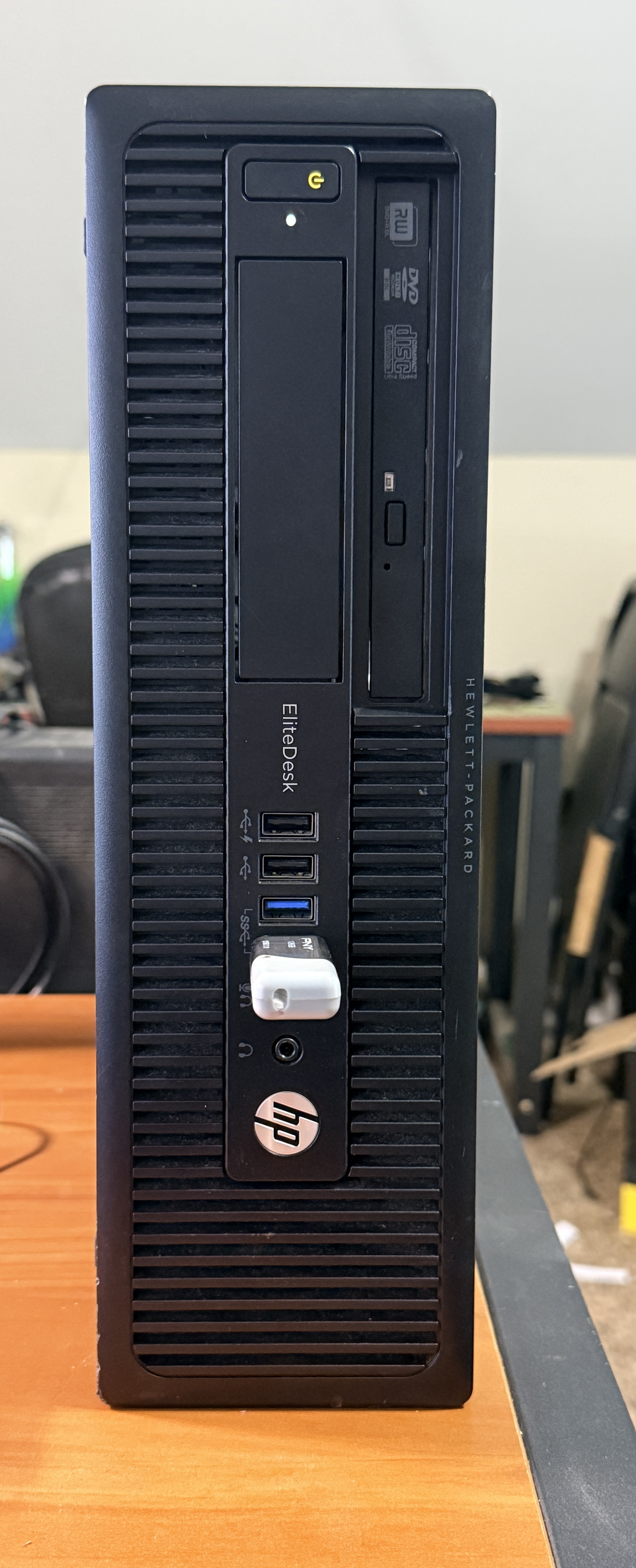 HP EliteDesk 500GB HDD